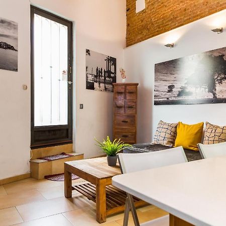 ברצלונה Fridays Flats Dreamy Duplex - Stylish Beach Loft מראה חיצוני תמונה