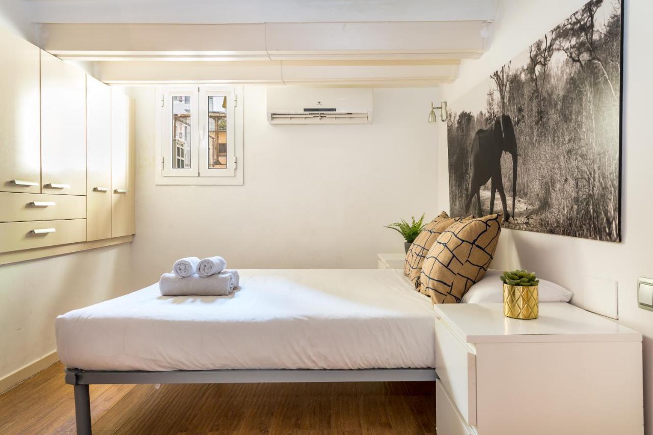 ברצלונה Fridays Flats Dreamy Duplex - Stylish Beach Loft מראה חיצוני תמונה
