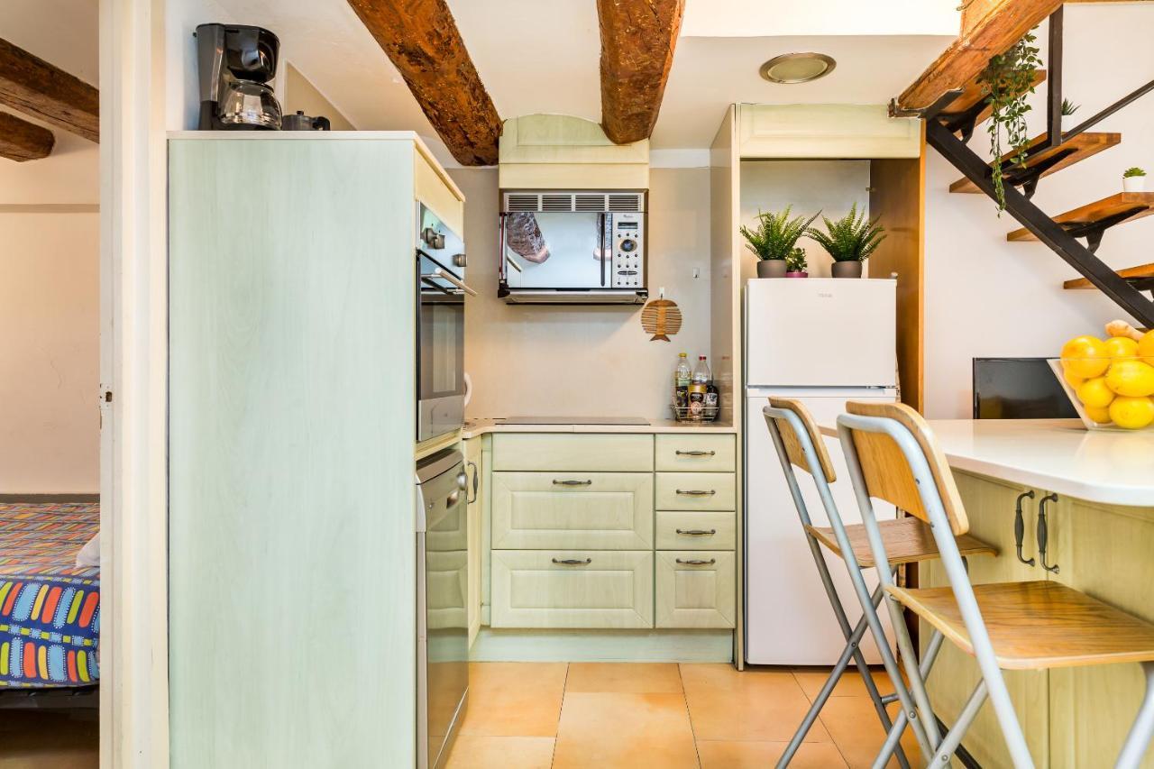 ברצלונה Fridays Flats Dreamy Duplex - Stylish Beach Loft מראה חיצוני תמונה
